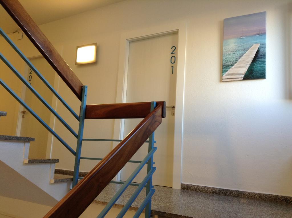 Hostal Pitiusa Ibiza Town Exterior photo